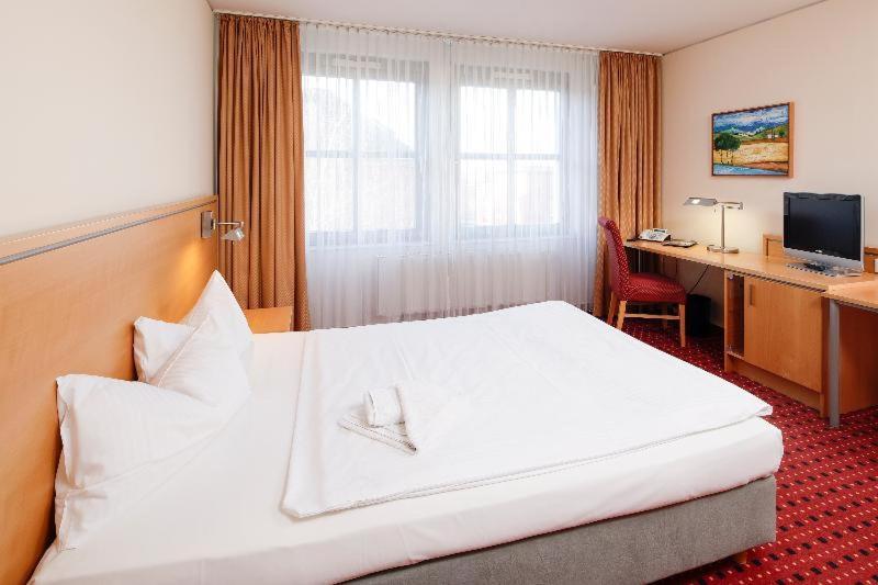 Airporthotel Berlin-Adlershof 객실 사진